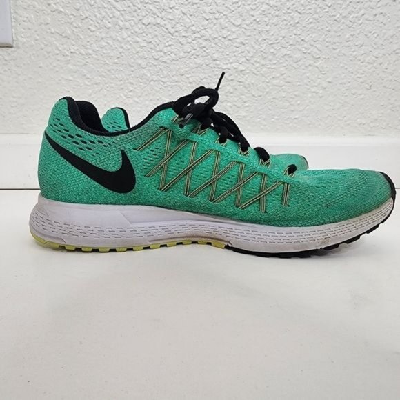 Nike Air Zoom Pegasus 32 in Green Women's Size 9.5 749344-303 - Picture 10 of 14